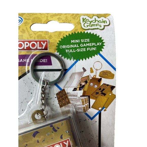 Monopoly Real Mini Game Keychain Travel Hasbro Game Monopoly Family Fun Game New - Picture 4 of 4